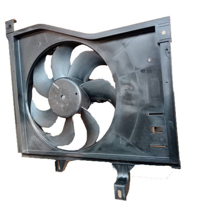 Système de refroidissement Assemblage électronique de ventilateur fabriqué par LSFS pour LDV MAXUS V80