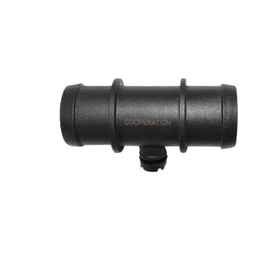 Vente de pièces détachées de voiture Pipe d'eau pour la bride de refroidissement OEM NO PCHS0040A 9,5X3,5x5cm avec Excellent