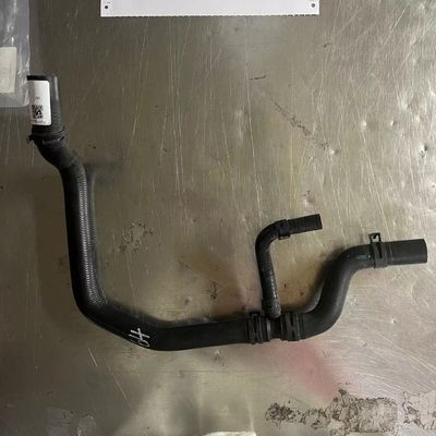ROEWE SAIC tuyau de refroidissement de l'appareil de refroidissement du radiateur OEM 10220360 pour MG GS RX5