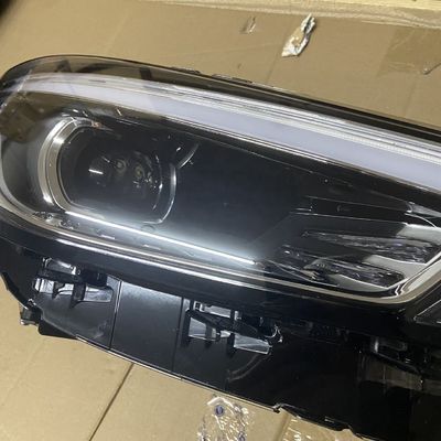 2019- Lumière de tête de phare en plastique Lumière de courant pour MG ZS gauche droite blanc OE 10550754