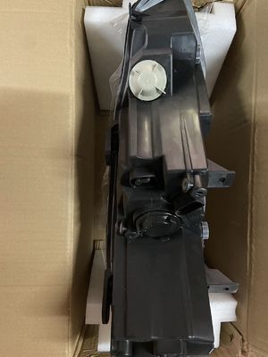 Modèle de voiture MG6 2015- Feuille de phare halogène en plastique Feuille de phare OE 10080149 Feuille de phare gauche
