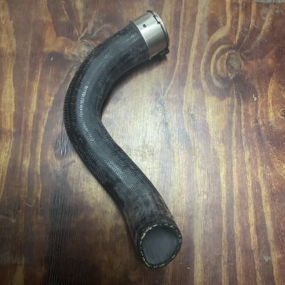 ROEWE RX5 MG GS HS 1.5T Tube à refroidisseur intermédiaire pour système de refroidissement automobile OEM NO 10355187