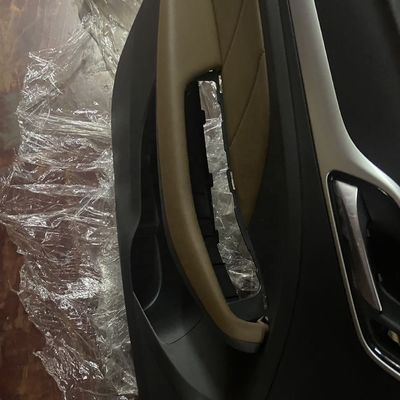 10457812-ASI 10457813-ASI 10457814-ASI 10457815-ASI Assemblage de panneaux de garniture de porte pour MG ZS