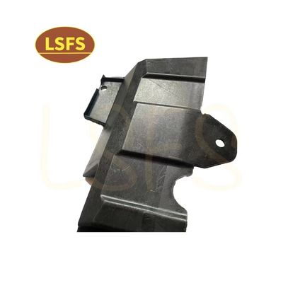Le réservoir d'eau est équipé d'un bouclier inférieur pour MAXUS SAIC MOTOR T60 T70 D90 OEM NO C00060516/C00146508