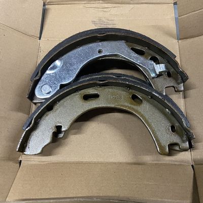 SAIC Maxus T60 Les plaquettes de frein à main OE C00089219 C00089218 pour 2016 au prix compétitif