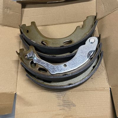 SAIC Maxus T60 Les plaquettes de frein à main OE C00089219 C00089218 pour 2016 au prix compétitif