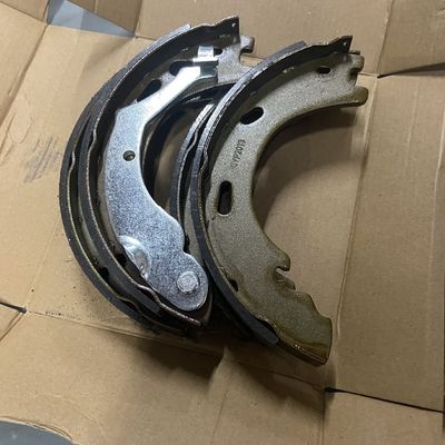 SAIC Maxus T60 Les plaquettes de frein à main OE C00089219 C00089218 pour 2016 au prix compétitif
