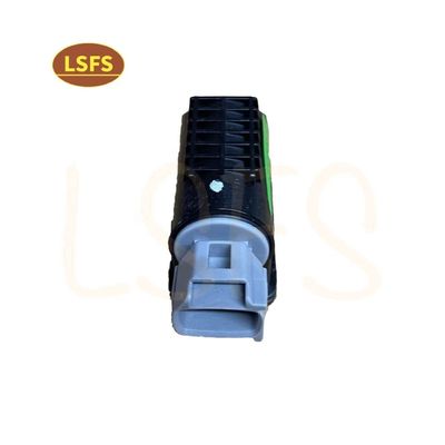 Lumière de plaque d'immatriculation arrière en plastique pour Maxus T60 T90 EV30 OE C00069212 C00069211/C00309677