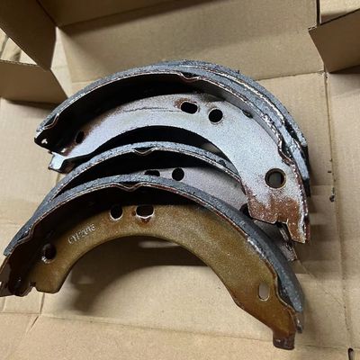 Saic MOTOR MAXUS V90 Plaquettes de frein à main C00233816 pour une efficacité de freinage améliorée