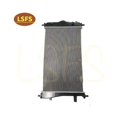 Parties du système de refroidissement Maxus G10 Condensateur direct Radiateur réservoir d'eau ASM OE C00040306