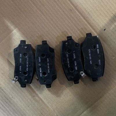 Les plaquettes de frein de roue avant pour Maxus G50 OEM C00168948 Longue durée